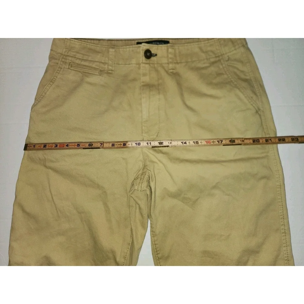 Men's American Eagle Outfitters Khaki Shorts - Longboard - Size 32
